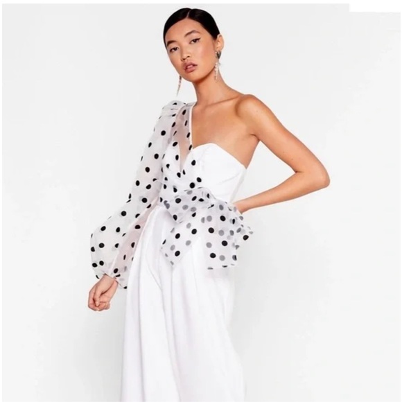 Nasty Gal Pants - NWT - NASTY GAL WHITE JUMPSUIT w/ORGANZA SLEEVE
